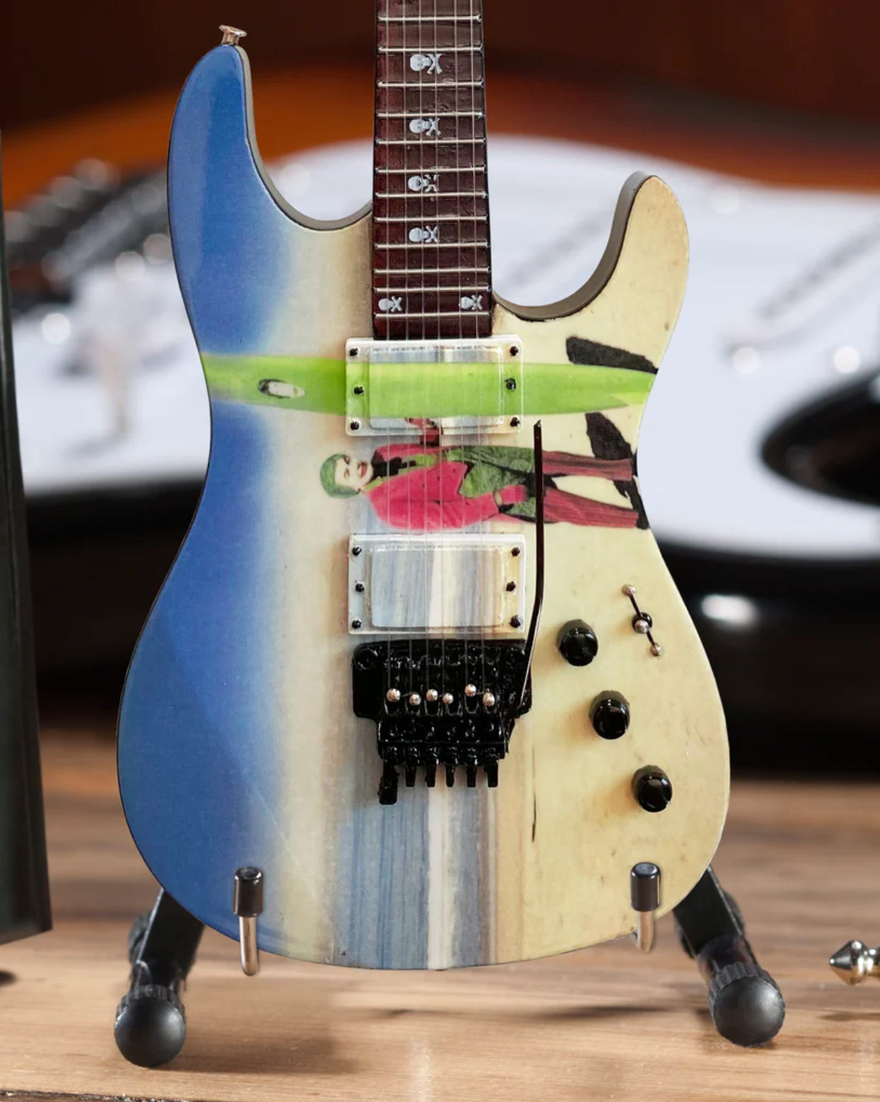 Kirk Hammett ”Joker Surfs Up” Miniature Guitar Replica Collectible